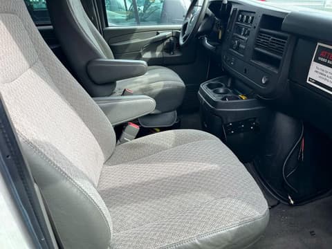 2011 Chevrolet Express 3500, VIN 1GAZGYFG8B1178623. Фото 5 з 6 з аукціону Copart. Каталог авто зі США OpenDataCar.