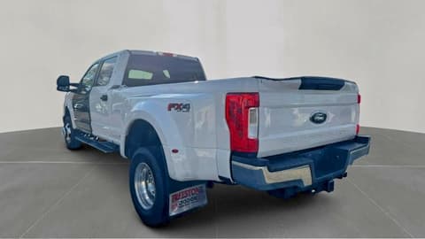 2017 Ford F-350 Super Duty, VIN 1FT8W3DT7HED16940. Фото 3 з 6 з аукціону Copart. Каталог авто зі США OpenDataCar.