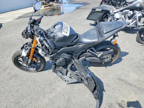 2019 Yamaha YZFR3, VIN MH3RH18Y7KK001655. Фото 3 з 6 з аукціону Copart. Каталог авто зі США OpenDataCar.