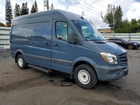 2018 Mercedes benz Sprinter 2500, VIN WD3PE7CD5JP647813. Фото 4 з 6 з аукціону Copart. Каталог авто зі США OpenDataCar.