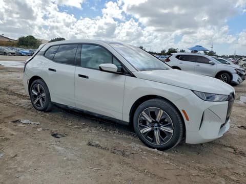 2026 Bmw iX, VIN WB543CF00TCV95299. Фото 4 из 6 с аукциона Copart. Каталог авто из США OpenDataCar.
