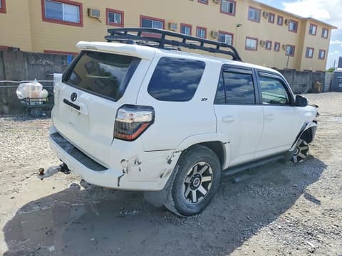 2018 Toyota 4Runner, VIN JTEBU5JR3J5512357. Фото 3 з 6 з аукціону Copart. Каталог авто зі США OpenDataCar.