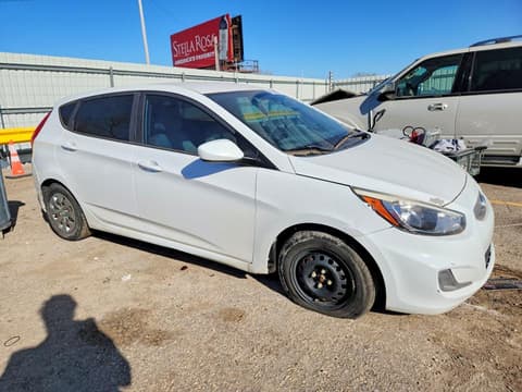 2017 Hyundai Accent, VIN KMHCT5AE2HU298871. Фото 4 з 6 з аукціону Copart. Каталог авто зі США OpenDataCar.