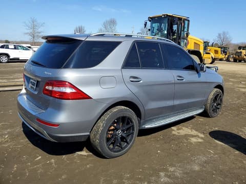 2015 Mercedes-benz ML-Class, VIN 4JGDA5HB1FA467556. Zdjęcie 3 z 6 z aukcji Copart. Katalog aut z USA OpenDataCar.