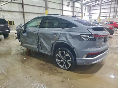 2023 Audi Q4 e-tron Sportback, VIN WA122BFZ2PP030679. Фото 2 из 6 с аукциона Copart. Каталог авто из США OpenDataCar.