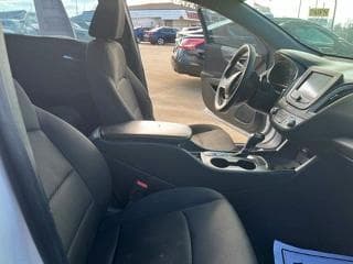 2017 Chevrolet Malibu, VIN 1G1ZB5ST0HF136071. Фото 5 з 6 з аукціону Copart. Каталог авто зі США OpenDataCar.