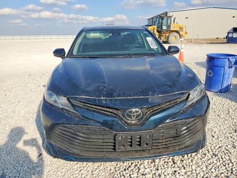 2019 Toyota Camry, VIN 4T1B11HK7KU778868. Фото 5 з 6 з аукціону Copart. Каталог авто зі США OpenDataCar.