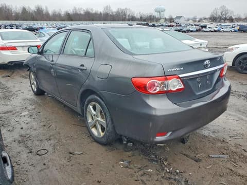 2011 Toyota Corolla, VIN 2T1BU4EE8BC713441. Фото 2 з 6 з аукціону Copart. Каталог авто зі США OpenDataCar.