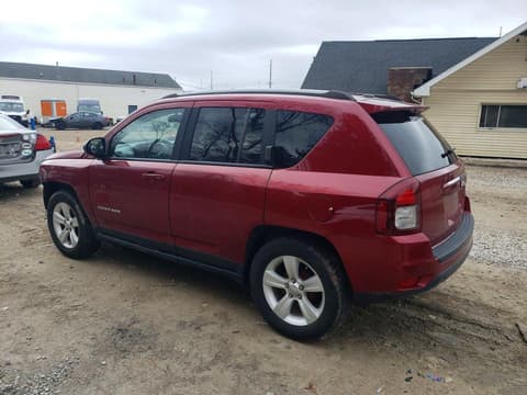 2016 Jeep Compass, VIN 1C4NJCBA1GD812159. Фото 2 з 6 з аукціону Copart. Каталог авто зі США OpenDataCar.
