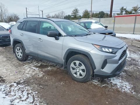 2021 Toyota RAV4, VIN 2T3F1RFV2MC186108. Фото 4 из 6 с аукциона Copart. Каталог авто из США OpenDataCar.