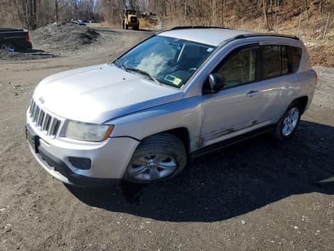 2012 Jeep Compass, VIN 1C4NJDEB5CD548321. Фото 1 з 6 з аукціону Copart. Каталог авто зі США OpenDataCar.