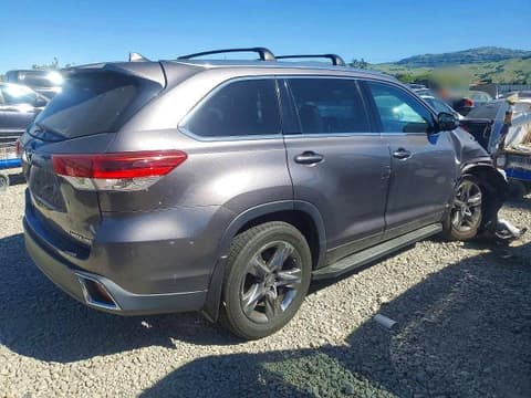 2019 Toyota Highlander, VIN 5TDDZRFH5KS945793. Фото 3 з 6 з аукціону Copart. Каталог авто зі США OpenDataCar.