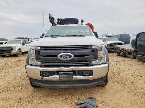 2017 Ford F-550 Super Duty, VIN 1FDUF5HT5HEF50266. Фото 5 з 6 з аукціону Copart. Каталог авто зі США OpenDataCar.
