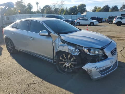 2016 Volvo S60, VIN LYV402FK1GB089077. Фото 4 з 6 з аукціону Copart. Каталог авто зі США OpenDataCar.