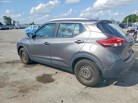 2019 Nissan Kicks, VIN 3N1CP5CU4KL482825. Фото 2 з 6 з аукціону Copart. Каталог авто зі США OpenDataCar.