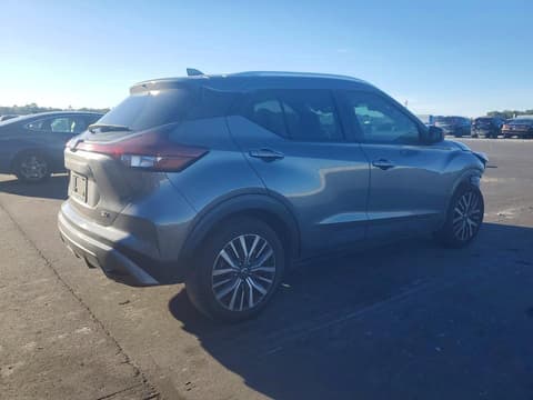 2021 Nissan Kicks, VIN 3N1CP5CV0ML481294. Фото 3 з 6 з аукціону Copart. Каталог авто зі США OpenDataCar.