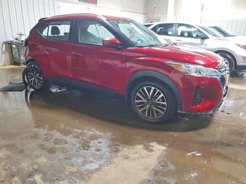 2022 Nissan Kicks, VIN 3N1CP5CV5NL487884. Фото 4 з 6 з аукціону Copart. Каталог авто зі США OpenDataCar.