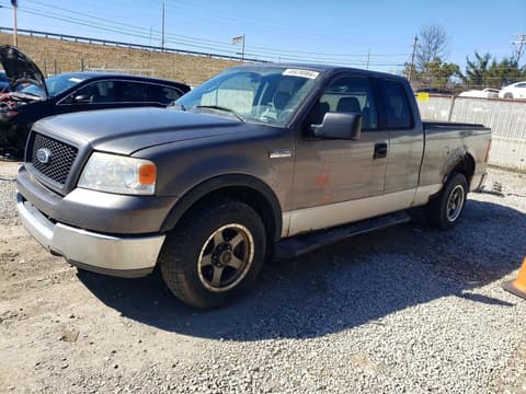 2004 Ford F-150 Lightning, VIN 1FTRX12W74NA71070. Фото 1 з 6 з аукціону Copart. Каталог авто зі США OpenDataCar.