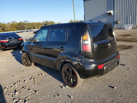 2011 Kia Soul, VIN KNDJT2A26B7733252. Фото 2 з 6 з аукціону Copart. Каталог авто зі США OpenDataCar.