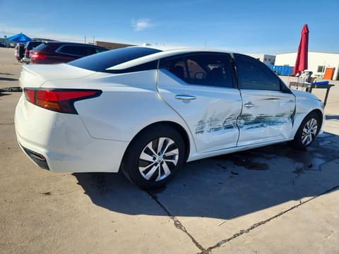 2020 Nissan Altima, VIN 1N4BL4BV9LC131713. Фото 3 з 6 з аукціону Copart. Каталог авто зі США OpenDataCar.