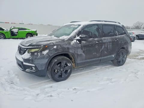 2021 Honda Passport, VIN 5FNYF8H08MB034697. Фото 1 з 6 з аукціону Copart. Каталог авто зі США OpenDataCar.