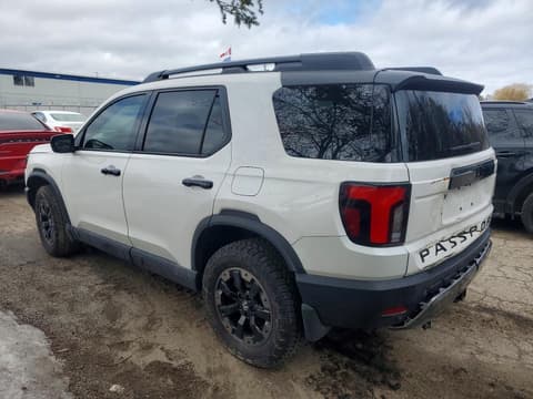 2026 Honda Passport, VIN 5FNYF9H84TB500412. Фото 2 з 6 з аукціону Copart. Каталог авто зі США OpenDataCar.