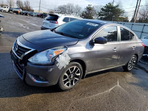 2015 Nissan Versa, VIN 3N1CN7AP5FL826148. Фото 1 з 6 з аукціону Copart. Каталог авто зі США OpenDataCar.