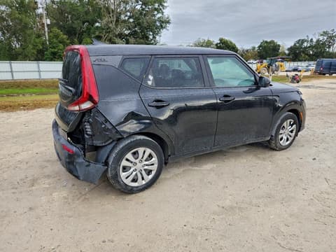 2020 Kia Soul, VIN KNDJ23AU6L7735658. Фото 3 з 6 з аукціону Copart. Каталог авто зі США OpenDataCar.
