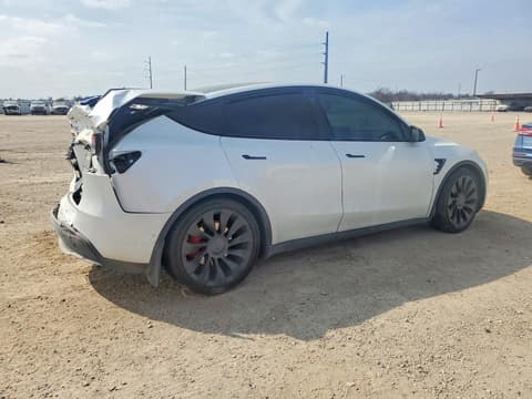 2022 Tesla Model Y, VIN 7SAYGDEF3NF457691. Фото 3 з 6 з аукціону Copart. Каталог авто зі США OpenDataCar.