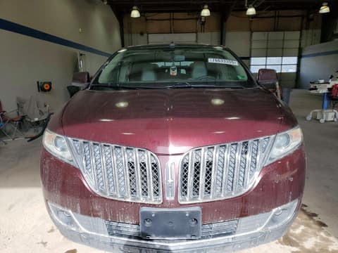 2011 Lincoln MKX, VIN 2LMDJ8JKXBBJ13520. Фото 5 з 6 з аукціону Copart. Каталог авто зі США OpenDataCar.