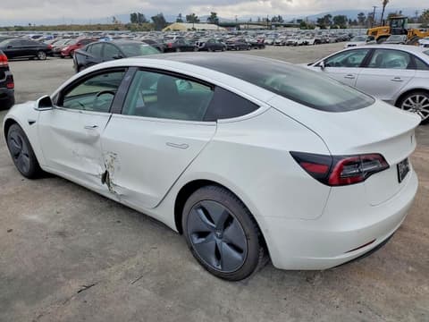 2019 Tesla Model 3, VIN 5YJ3E1EA4KF485124. Фото 2 з 6 з аукціону Copart. Каталог авто зі США OpenDataCar.