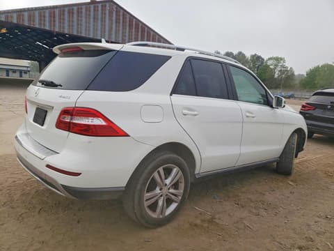 2015 Mercedes-benz ML-Class, VIN 4JGDA5HB6FA617063. Фото 3 з 6 з аукціону Copart. Каталог авто зі США OpenDataCar.