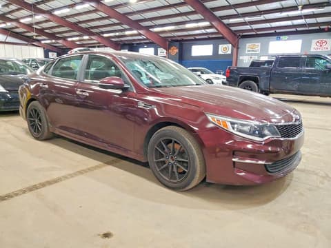 2016 Kia Optima, VIN 5XXGT4L37GG084779. Фото 4 з 6 з аукціону Copart. Каталог авто зі США OpenDataCar.