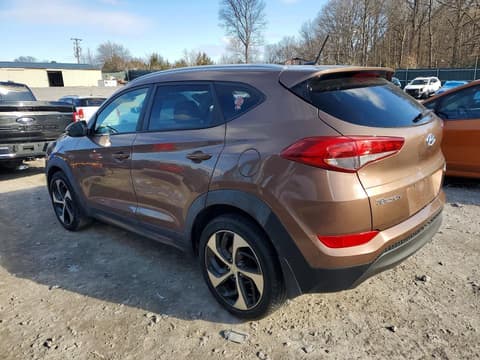 2016 Hyundai Tucson, VIN KM8J3CA28GU053685. Фото 2 з 6 з аукціону Copart. Каталог авто зі США OpenDataCar.