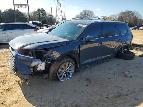 2025 Toyota Highlander, VIN 5TDAAAB5XSS102485. Фото 1 з 6 з аукціону Copart. Каталог авто зі США OpenDataCar.