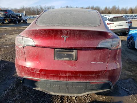2024 Tesla Model Y, VIN 7SAYGAEE1RF115359. Фото 6 з 6 з аукціону Copart. Каталог авто зі США OpenDataCar.