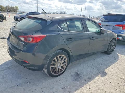 2018 Mazda 3, VIN 3MZBN1L39JM201039. Фото 3 з 6 з аукціону Copart. Каталог авто зі США OpenDataCar.
