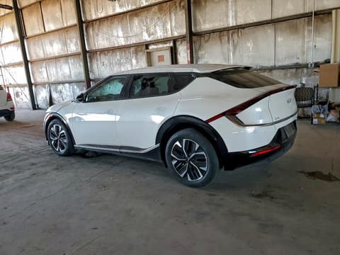 2024 Kia EV6, VIN KNDC3DLC4R5613997. Фото 2 з 6 з аукціону Copart. Каталог авто зі США OpenDataCar.