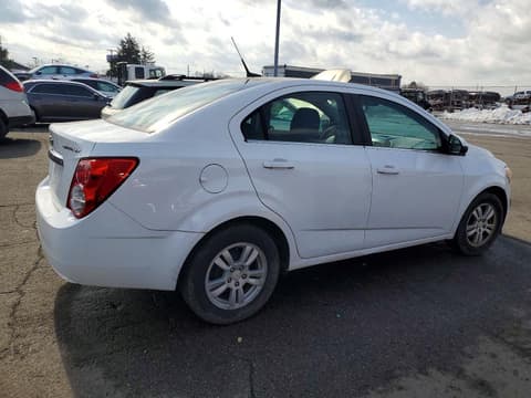 2012 Chevrolet Sonic, VIN 1G1JC5SH3C4103284. Фото 3 из 6 с аукциона Copart. Каталог авто из США OpenDataCar.