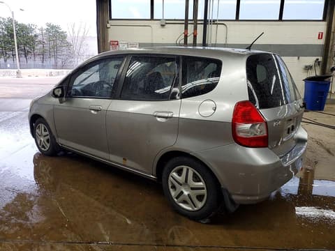 2008 Honda Fit, VIN JHMGD384X8S063343. Фото 2 з 6 з аукціону Copart. Каталог авто зі США OpenDataCar.
