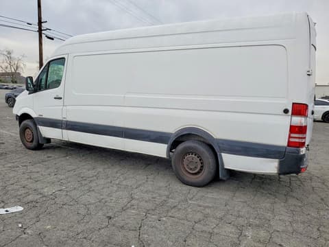 2011 Mercedes-benz Sprinter, VIN WD3PE8CB4B5568263. Фото 2 из 6 с аукциона Copart. Каталог авто из США OpenDataCar.