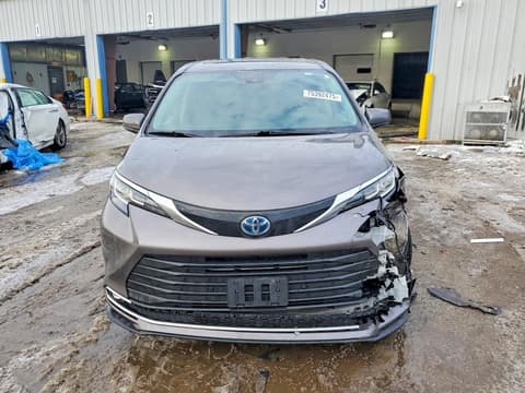 2022 Toyota Sienna, VIN 5TDYRKEC1NS113547. Photo 5 of 6 from Copart auction. OpenDataCar US salvage catalog.
