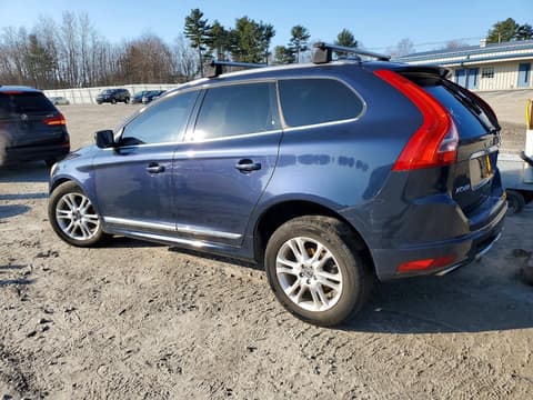 2015 Volvo XC60, VIN YV4612RKXF2648995. Фото 2 з 6 з аукціону Copart. Каталог авто зі США OpenDataCar.