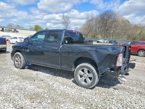 2018 Ram 1500, VIN 1C6RR7FT5JS310116. Фото 2 з 6 з аукціону Copart. Каталог авто зі США OpenDataCar.