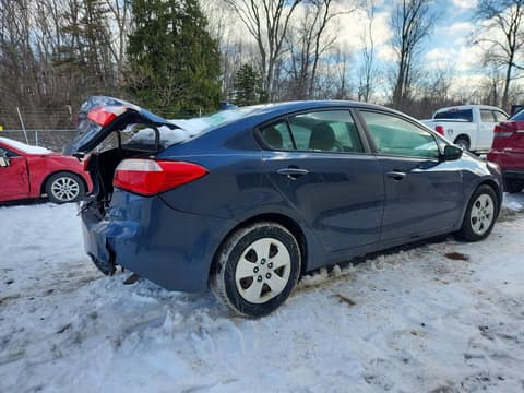 2016 Kia Forte, VIN KNAFK4A61G5458364. Фото 3 з 6 з аукціону Copart. Каталог авто зі США OpenDataCar.