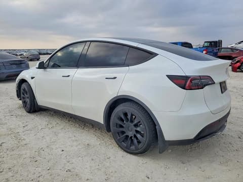 2023 Tesla Model Y, VIN 7SAYGDEE4PF630726. Фото 2 з 6 з аукціону Copart. Каталог авто зі США OpenDataCar.