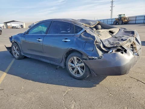 2013 Nissan Altima, VIN 1N4AL3AP5DN469981. Фото 2 из 6 с аукциона Copart. Каталог авто из США OpenDataCar.