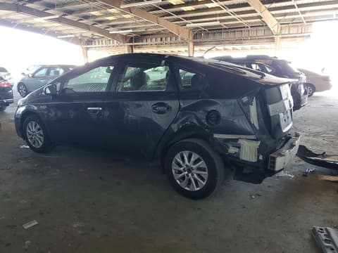 2014 Toyota Prius Plug-In, VIN JTDKN3DP4E3063353. Фото 2 з 6 з аукціону Copart. Каталог авто зі США OpenDataCar.