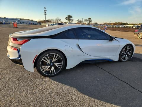 2015 Bmw i8, VIN WBY2Z2C54FV391570. Фото 3 з 6 з аукціону Copart. Каталог авто зі США OpenDataCar.