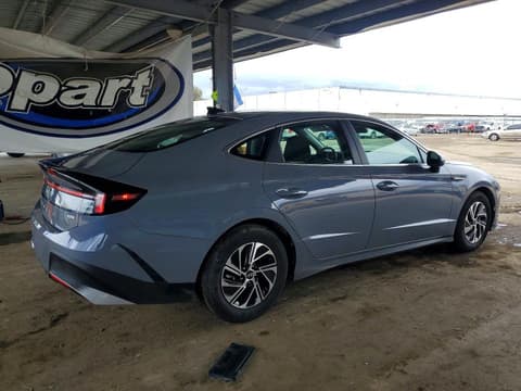 2026 Hyundai Sonata Hybrid, VIN KMHL24JJ2TA148201. Фото 3 з 6 з аукціону Copart. Каталог авто зі США OpenDataCar.